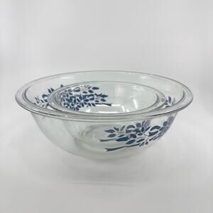 Vintage Pyrex Set of 2 Dishes Bowl Blue Floral Ribbons Clear Glass Mixing Bowls